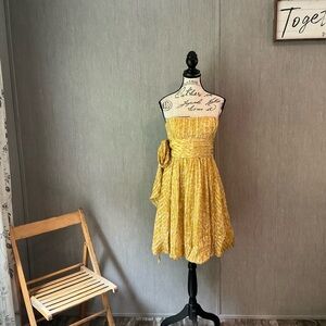 New Without Tags BCBGMaxAzria Yellow Strapless Sundress for Weddings Size 2